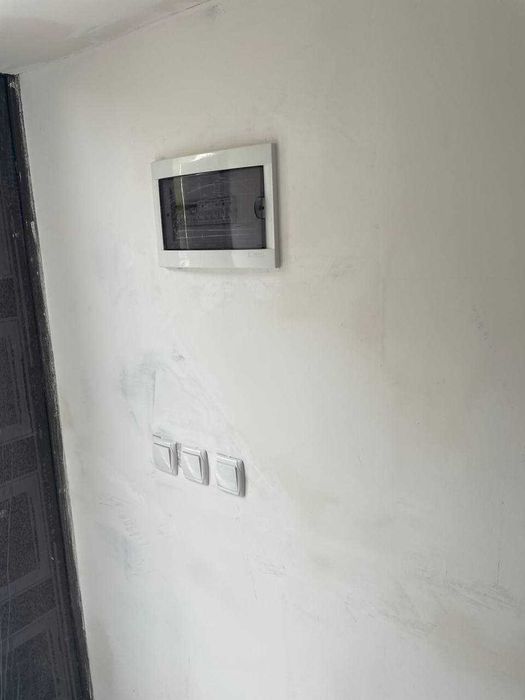 Сдам в аренду помещение площадью 95м2, первый этаж.