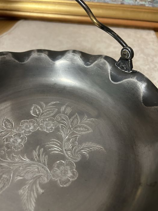 Antyczny koszyk Aurora 1896 – srebrzony, USA