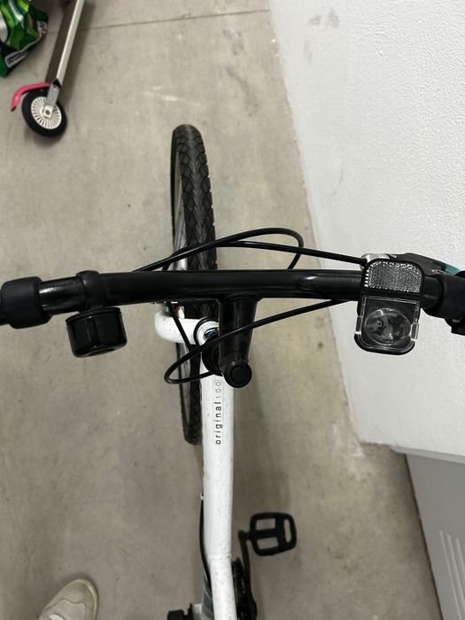 B’TWIN Bicicleta de Adolescente – Muito Pouco Uso – Excelente Estado