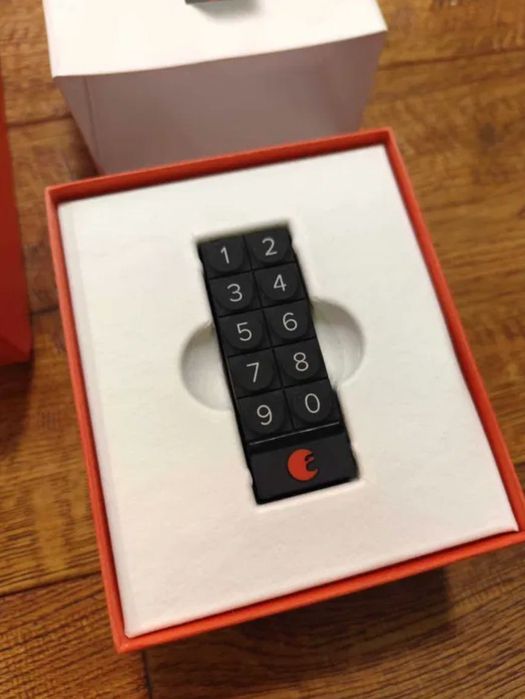 August Smart Lock Pro 3rd Gen + August Smart Keypad