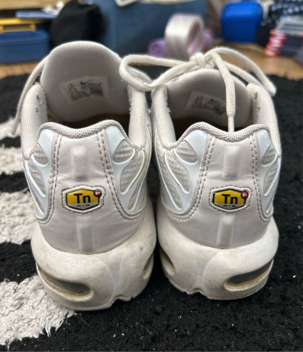 sapatilhas nike tn brancas
