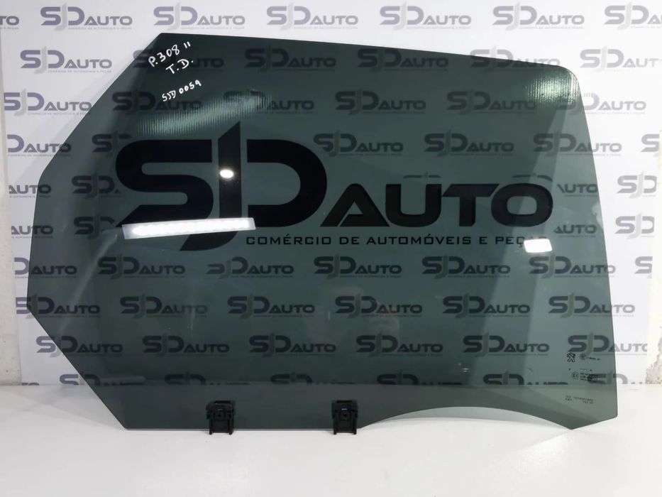 Vidro Trás Direito / Esquerdo (Escuro) - Peugeot 308 II SW (2018)