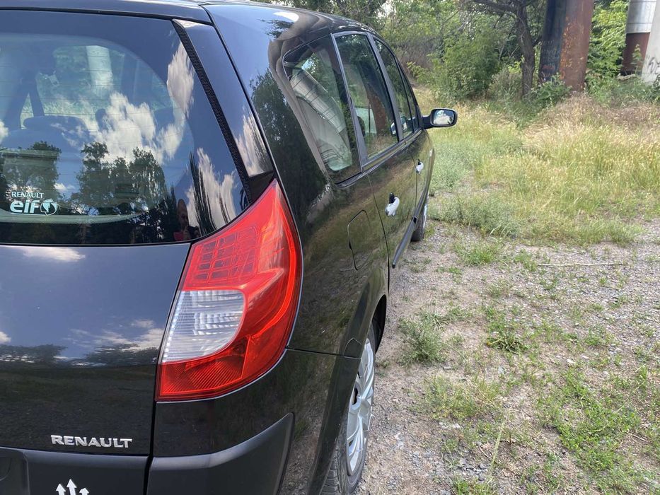 Renault Scenic 2.0 Газ/бензин 2007 року