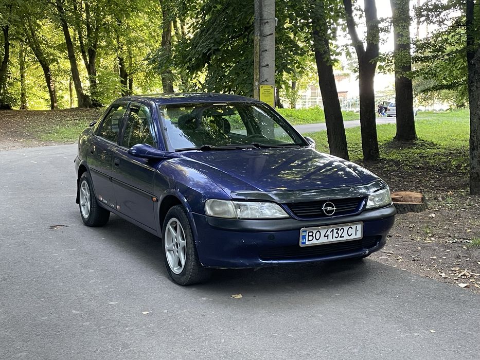 Продам Opel Vectra B 1.6 1996