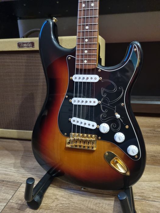Fender Stratocaster  SRV  2005.