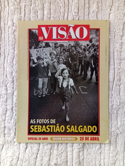 Suplemento 25 Abril VISÃO