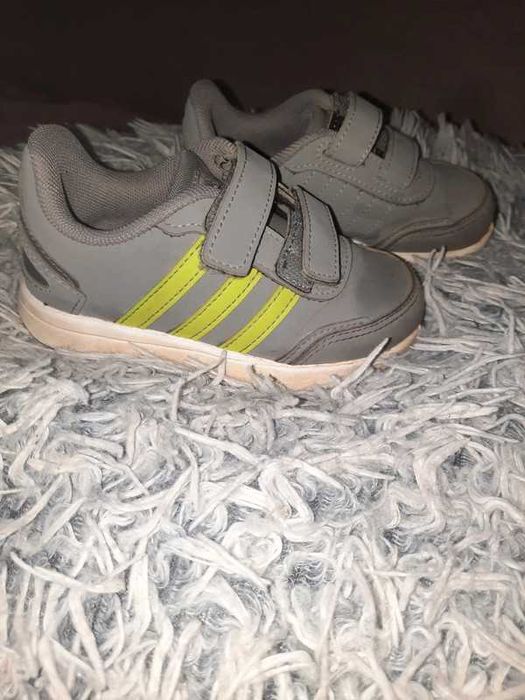 Buty chłopięce Adidas Switch 23,5