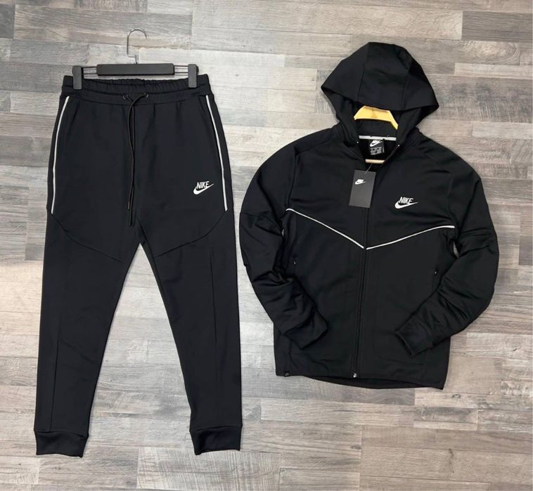 Мужской костюм nike