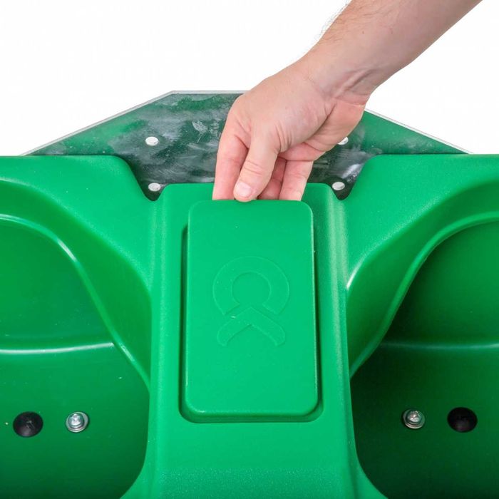 Poidło dla bydła S60, podwójne, 58 l, montaż ścienny/rurkowy Kerbl