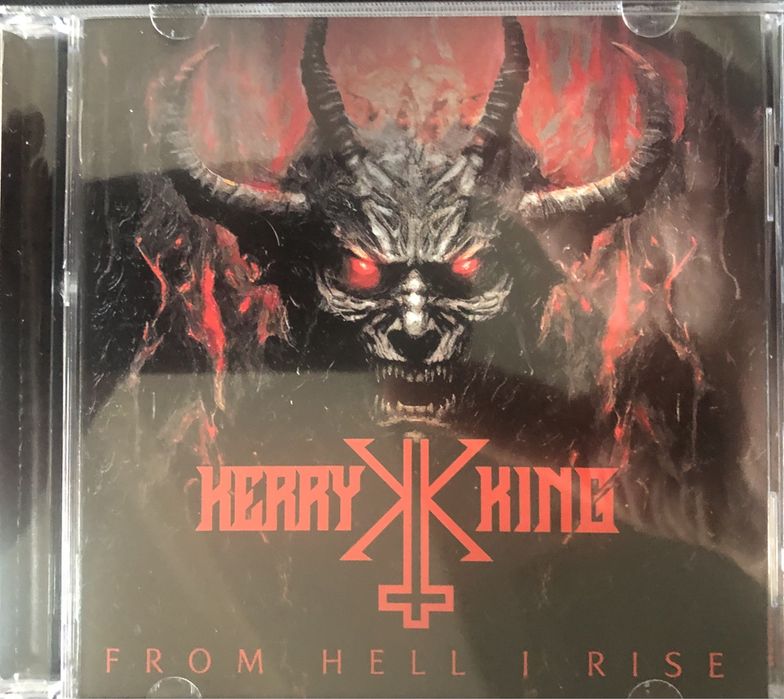 Компакт диски продам новые 2023 года выпуска