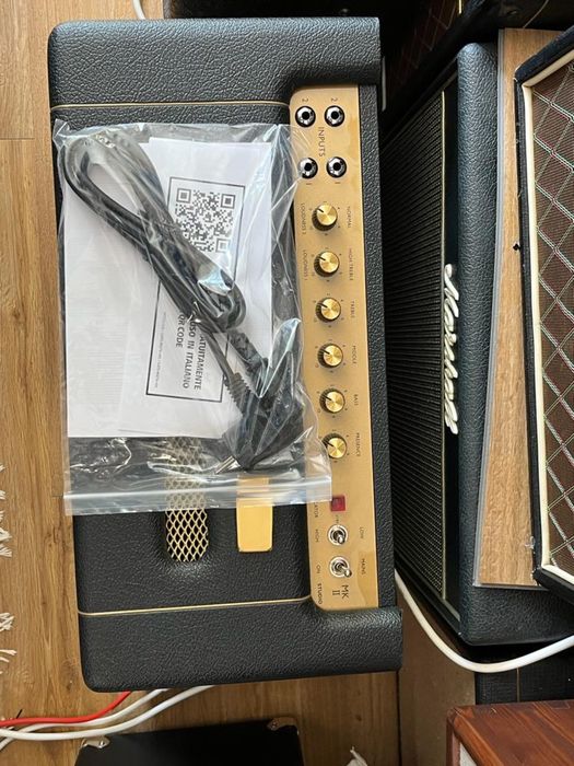 Amplificador Black Heart Killer Ant 1W , Marshall SV20c, Vários Pedais