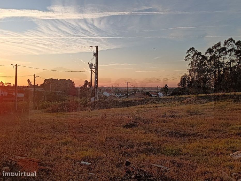 Lote De Terreno Aradas