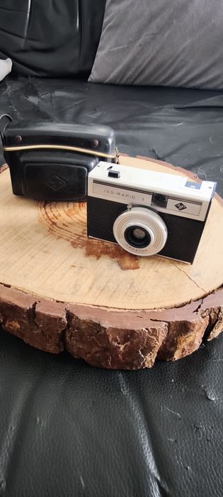 Máquina fotográfica Agfa Rapid