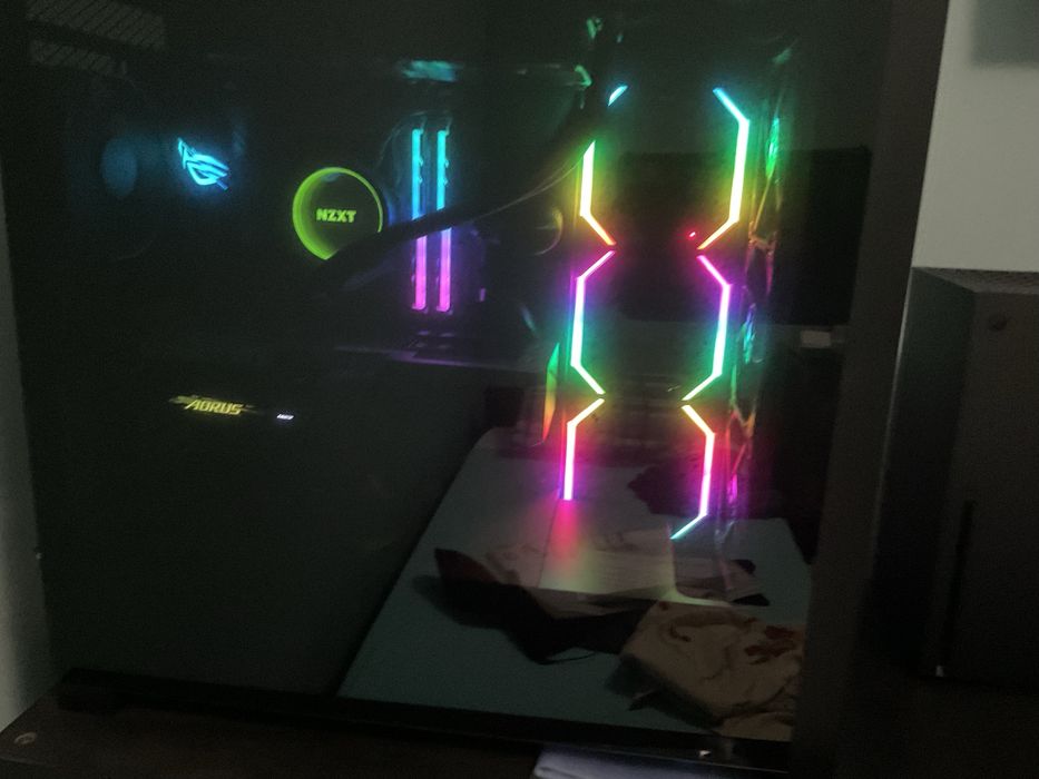 Pc crossair 4000 airflow Amd 9 5900x 32gb ram Rtx 3060 gigabyte aorus
