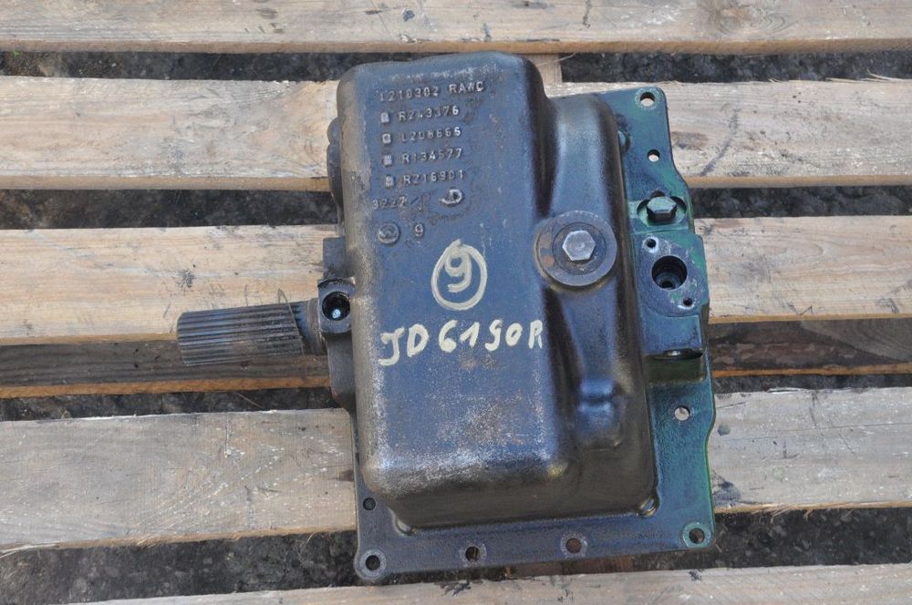 PRZYSTAWKA PRZEDNIEGO NAPĘDU JOHN DEERE 6190R 58 ZĘBÓW