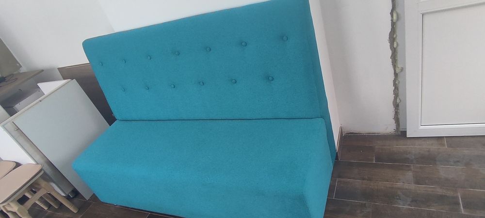 Диванчик для салону,кухні..