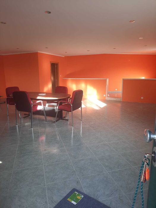 Espaço para arrendar