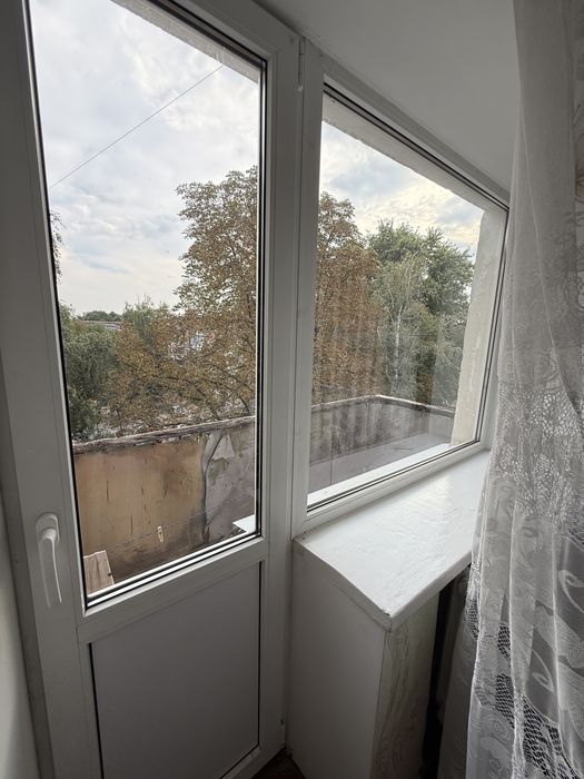 ПРОДАМ 2-КОМНАТНУЮ квартиру  в конотопе   — РАЙОН ЦРБ  14000$ ТОРГ