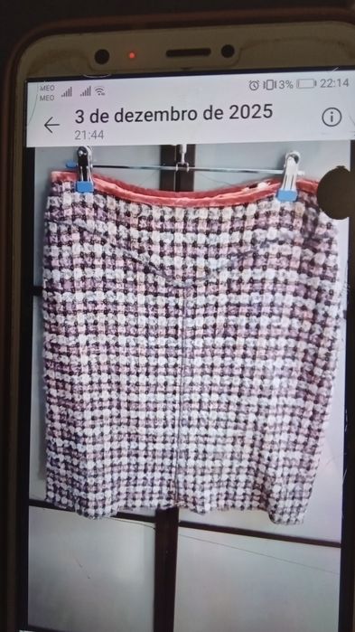Conjunto de casaco e saia