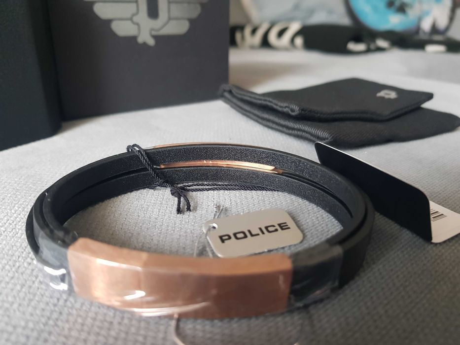 Pulseira POLICE em couro e Aço, modelo Unissexo, totalmente nova