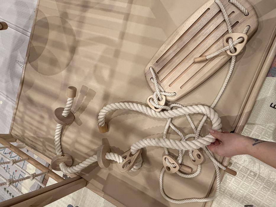 Спортивно-ігровий комплекс від Woodandhearts від 1.5 до 6 років.