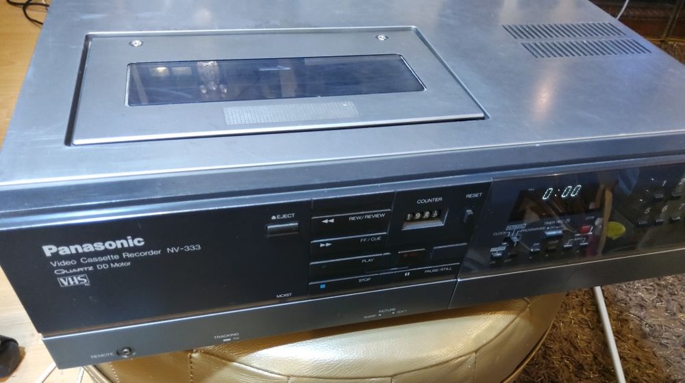 Panasonic NV-333  Японский видеомагнитофон легенда 80х.