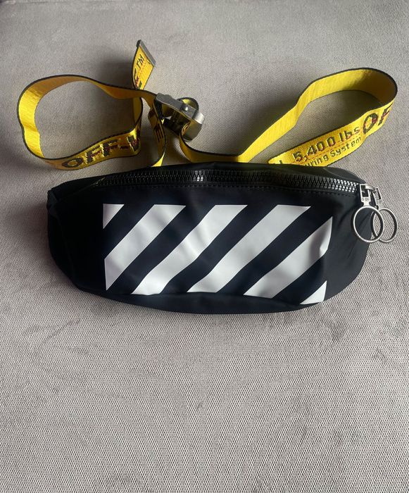 Off-White czarna nerka Off White saszetka