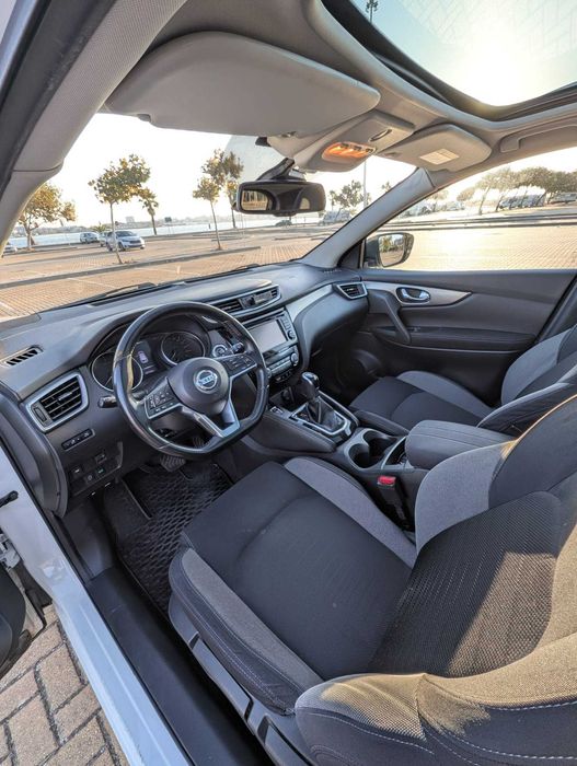 Nissan Qashqai 1.6 dCi 130 Tekna SUV Excelente estado geral