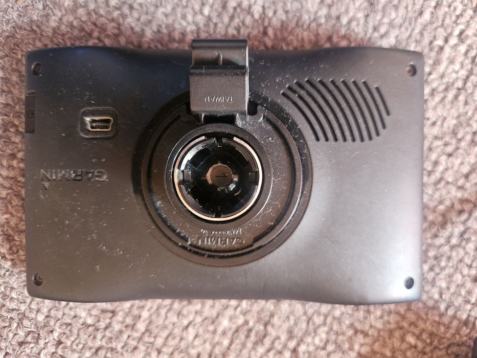 Nawigacja Garmin 145/01615/10 z ładowarka kątową