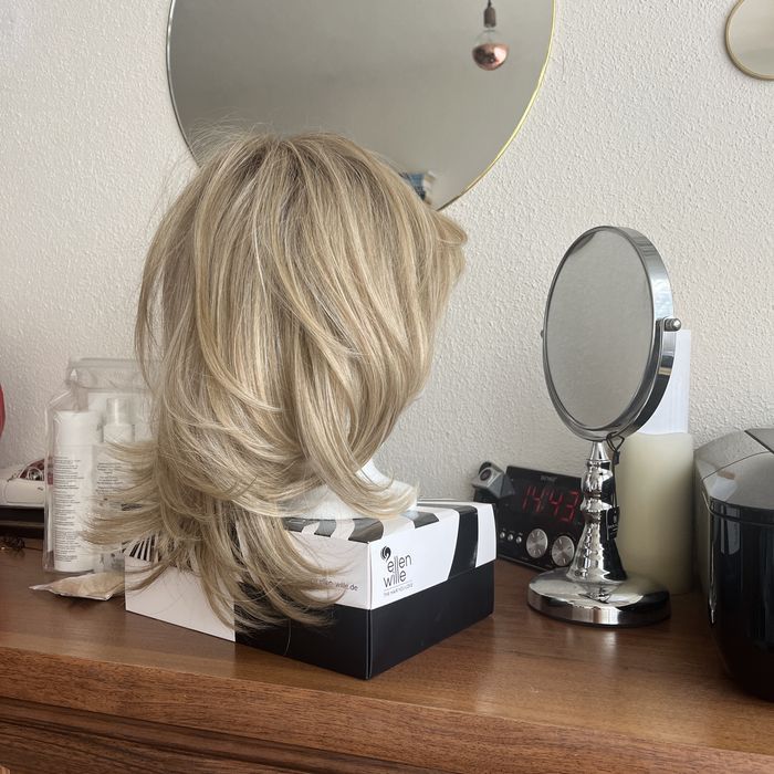 Prruka z włosów ludzkich