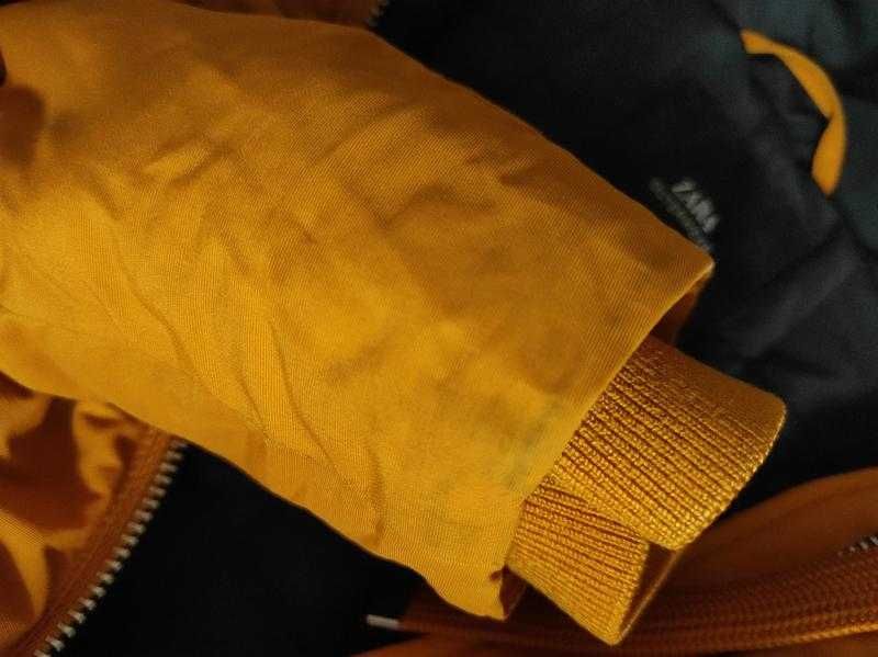 Зимова жіноча куртка zara