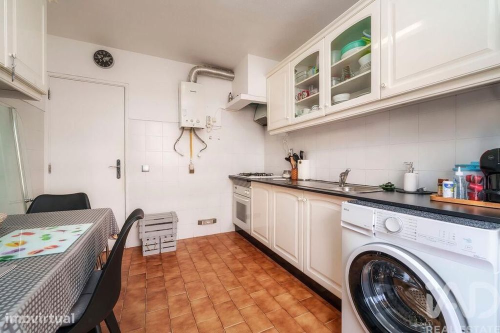 Apartamento T3 em Faro de 81 m2