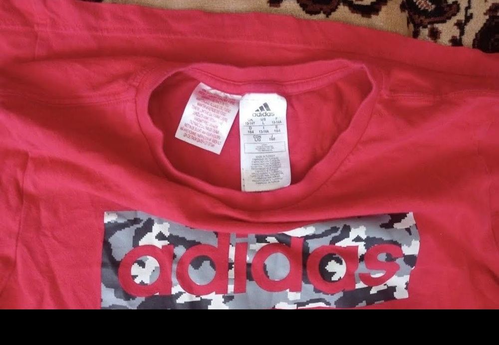 Футболка красная Adidas