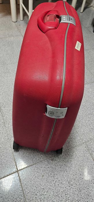 Mala de viagem samsonite 110 lts