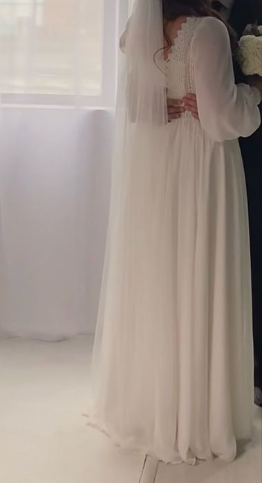 Розкішна весільна сукня  в Українському стилі в ідеальному стані !