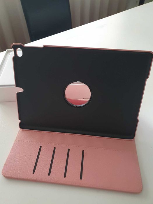 iPad 6a geração Wi-Fi 32 + Capa Ipad10"