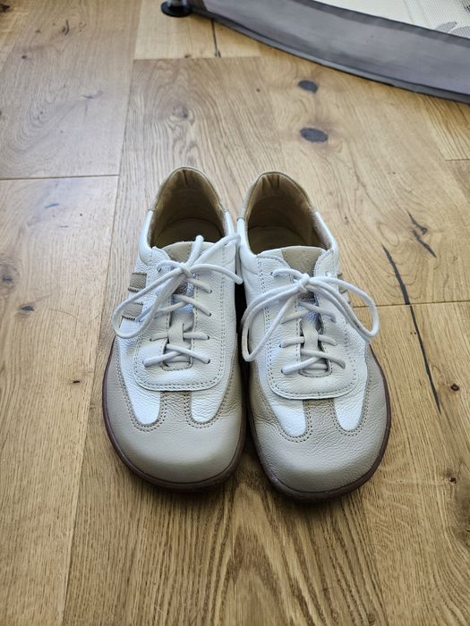 Nowe buty typu barefoot