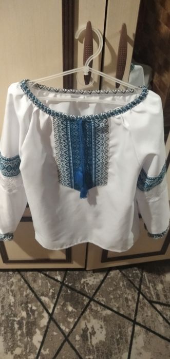Вишиванка для дівчинки