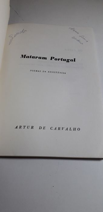 Mataram Portugal ("Poemas da Resistência") Artur de Carvalho