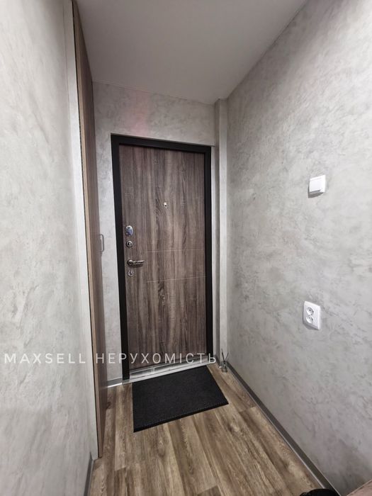 Продам 2-кімнатну квартиру з ремоном
