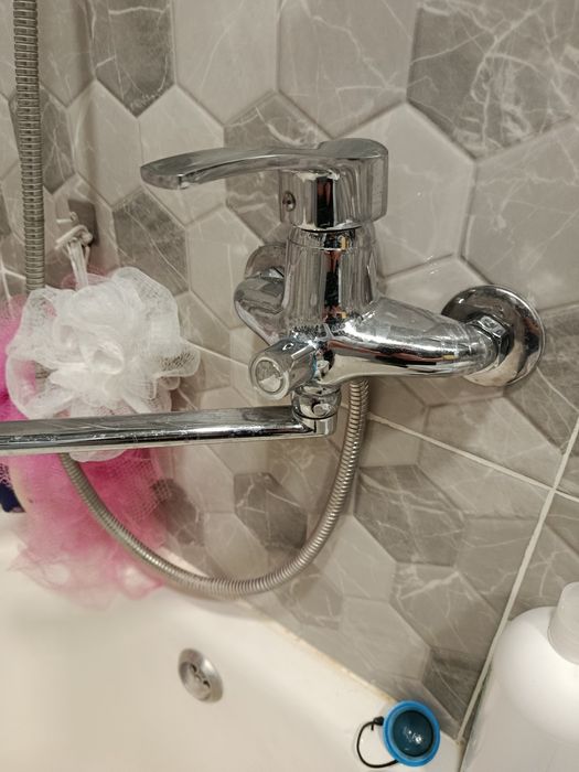 Смеситель для ванны