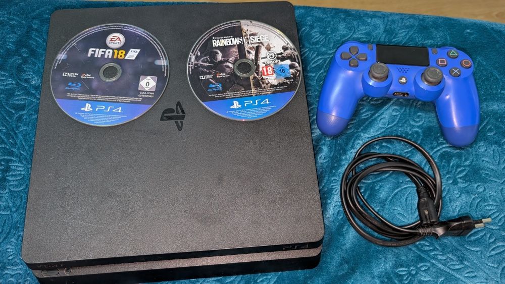 Playstation 4 Slim 1TB