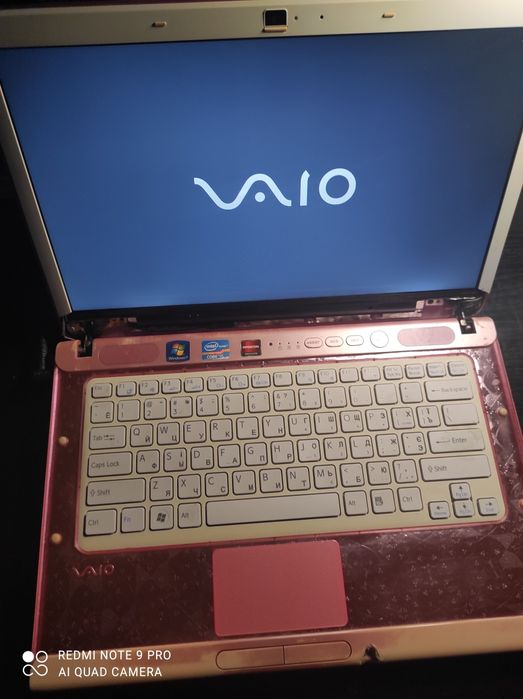 Ноутбук Sony  VAIO pcg-61715v