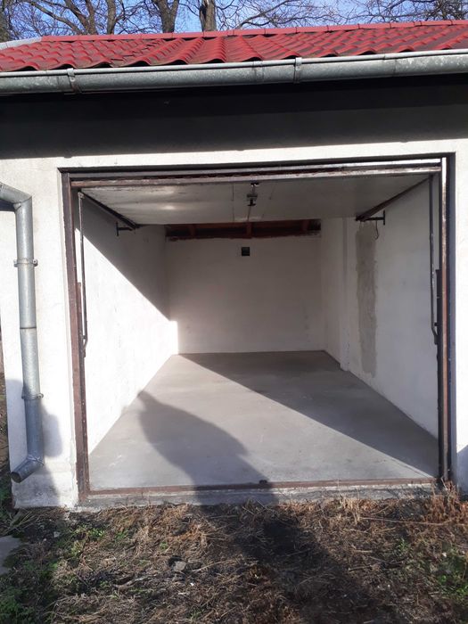 do wynajęcia murowany garaż w Lewinie B.