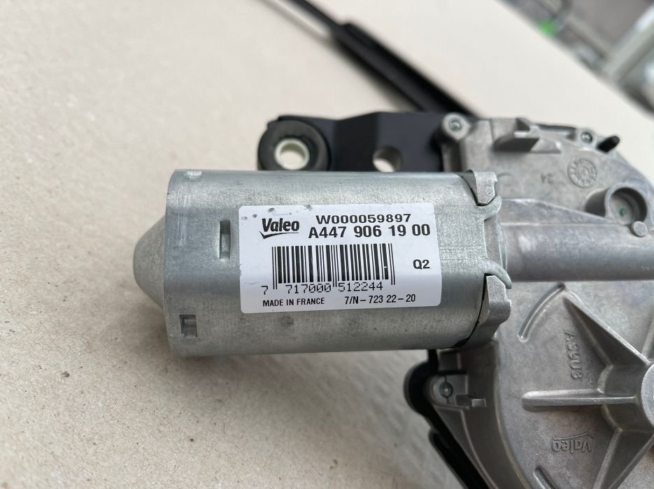 Стеклоочиститель дворник салон Мерседес V-класс Вито Vito Viano W447