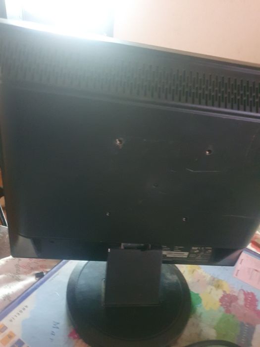 Monitor 17 iiyama 75hz