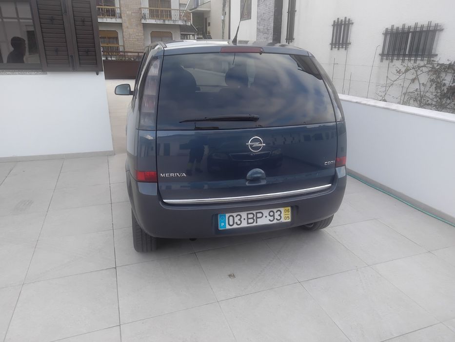 Opel CDTI impecável.