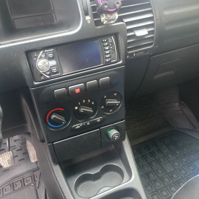 Продам авто Opel Zafira a