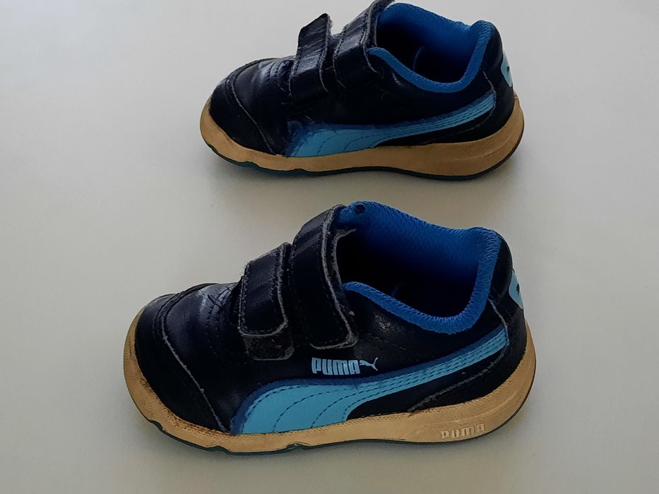 Sapatilhas Puma tamanho 20