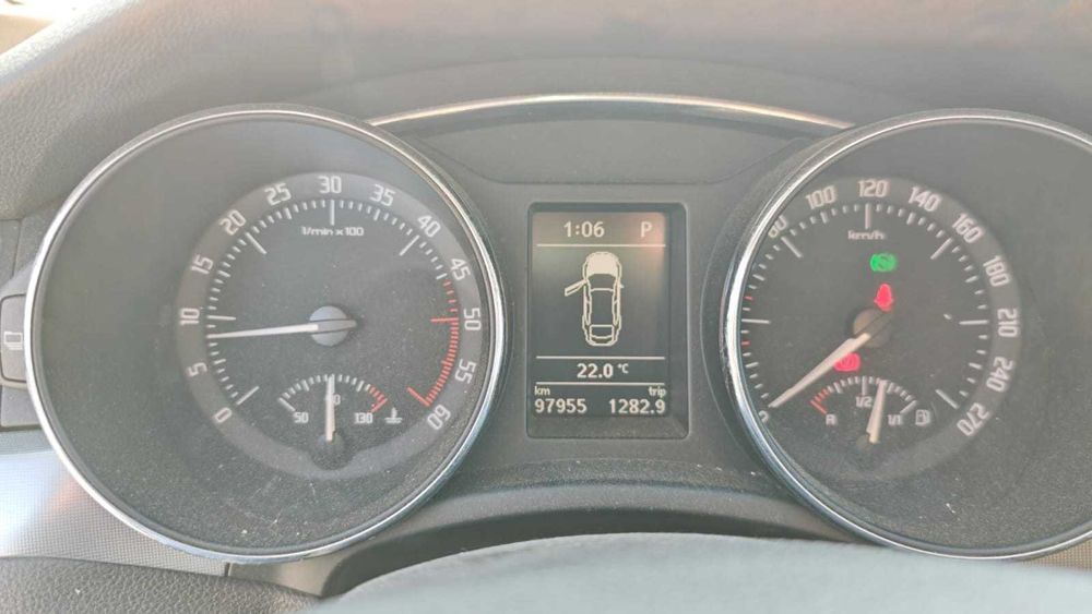 Skoda Superb 2008 Automático (TDI) - Apenas 98.000 km